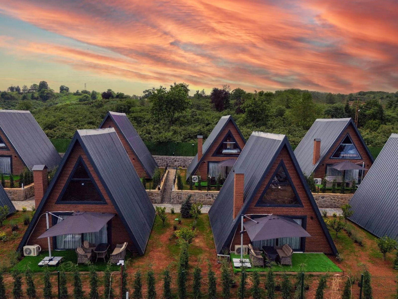 טראבזון Ganita Travel Bungalov מראה חיצוני תמונה